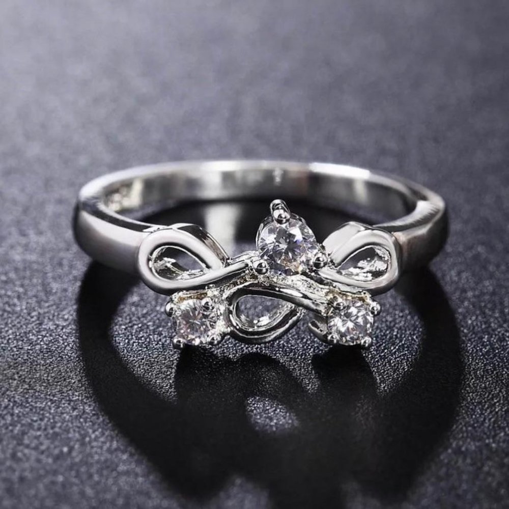 925 Stamped Infinity Cubic Zirconia Ring